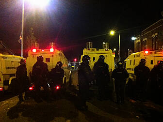 Violence erupts in East Belfas...